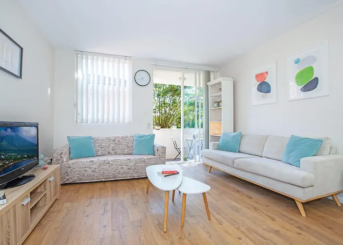 Cosy Crows Nest Escape - New Listing