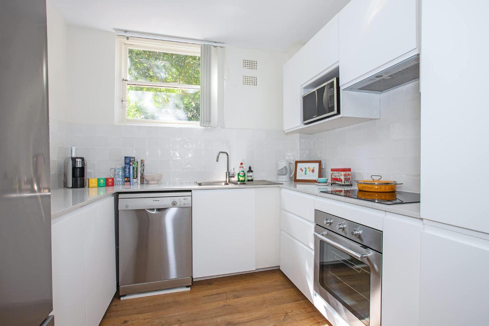 Apartment Cosy Crows Nest Escape - New Listing